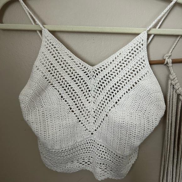Forever 21 crotchet tank - Picture 2 of 4